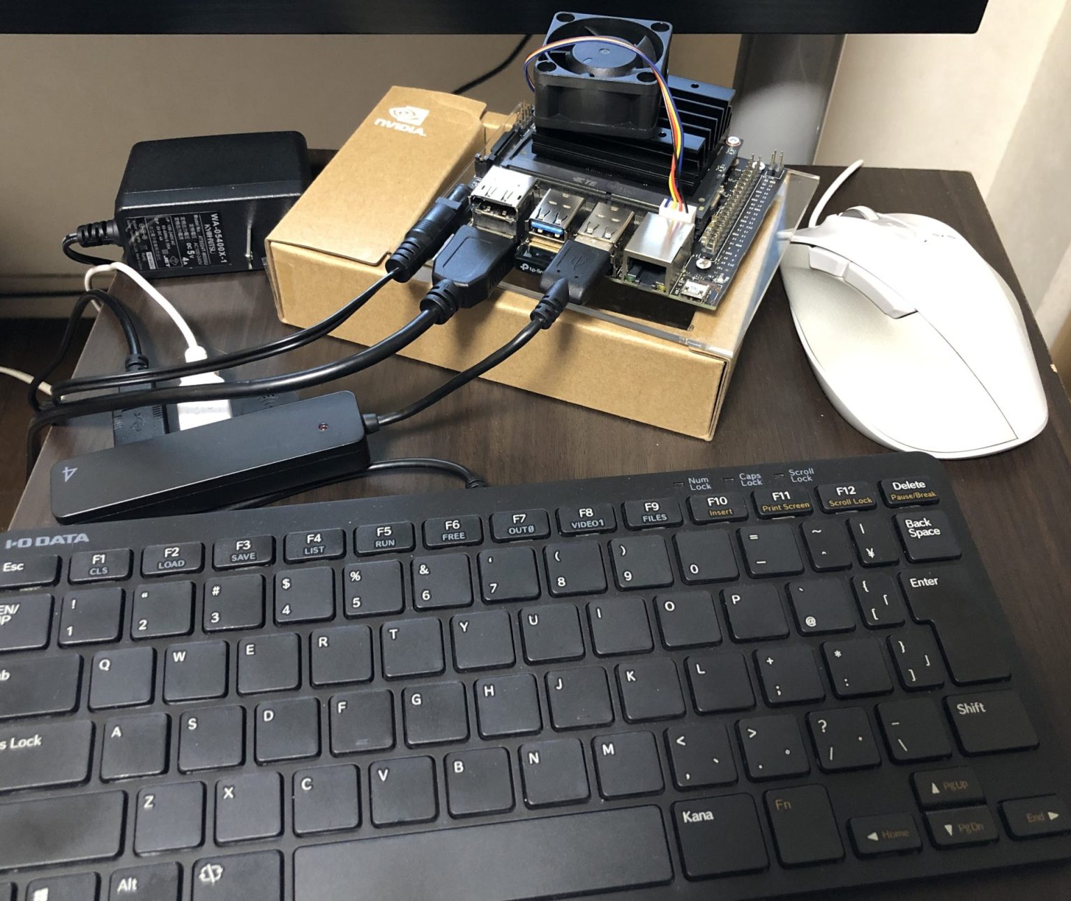 Jetson Nanoを使ってみる（周辺機器、リモートデスクトップ接続） 趣味的ロボット研究所